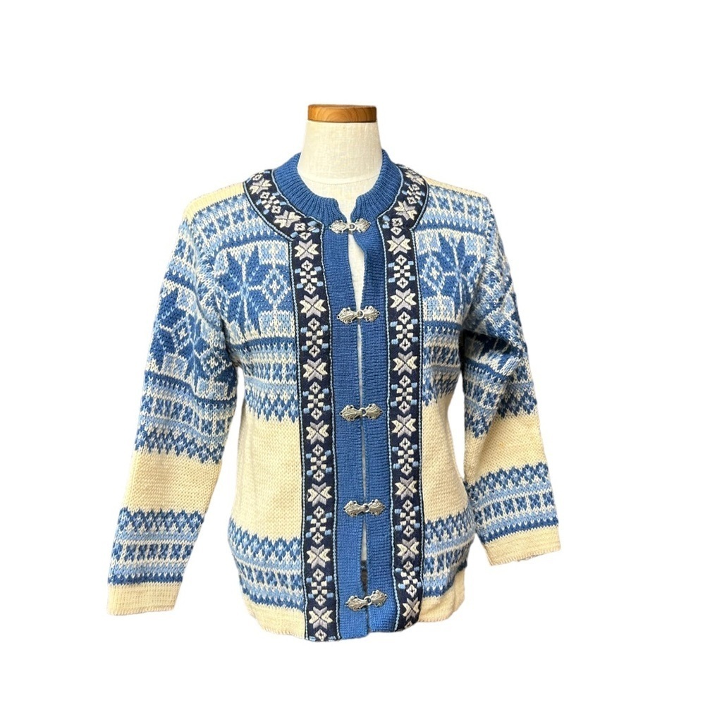Nordstrikk Norwegian Penny Hill Virgin Wool clasp cardigan medium fair isle